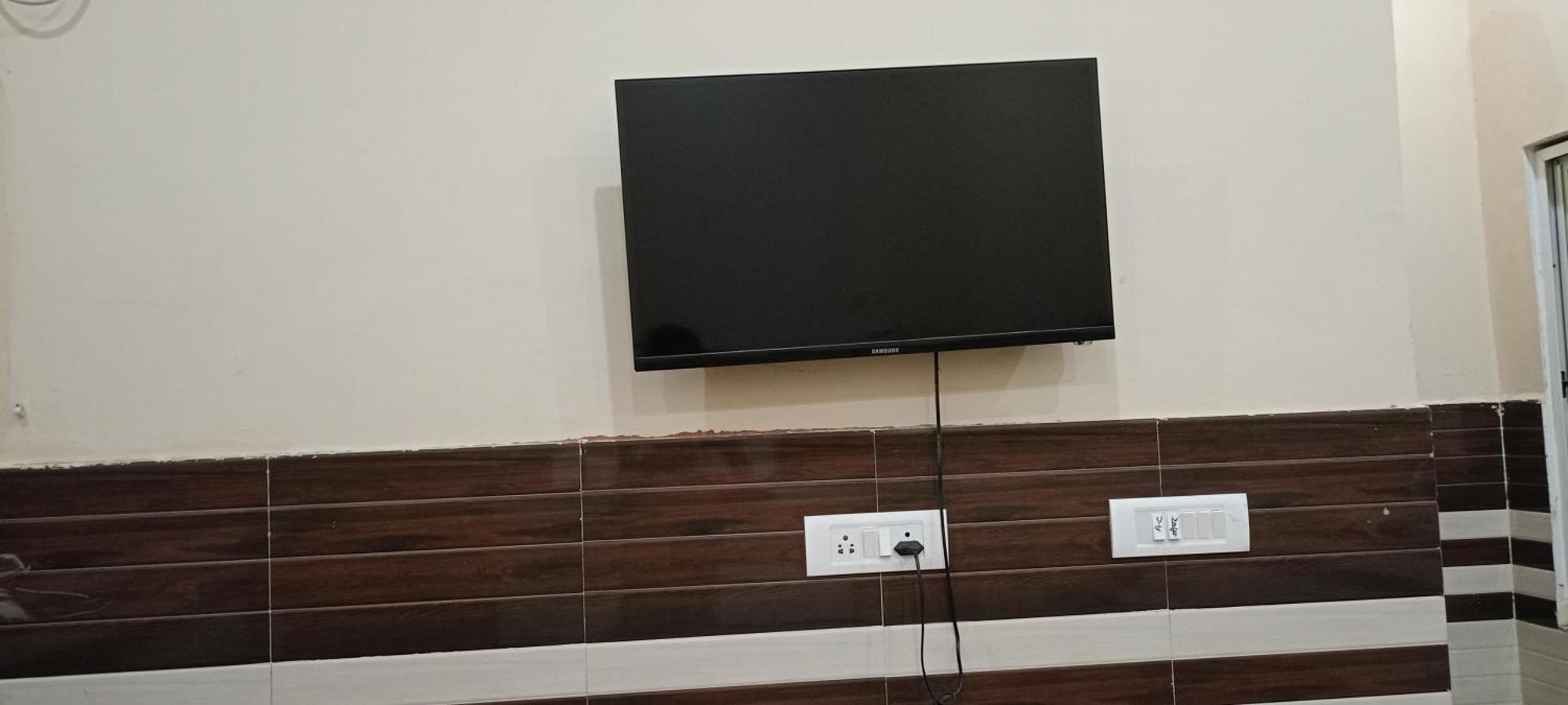 New Gayatri Palace Near Prem Mandir Vrindāvan المظهر الخارجي الصورة